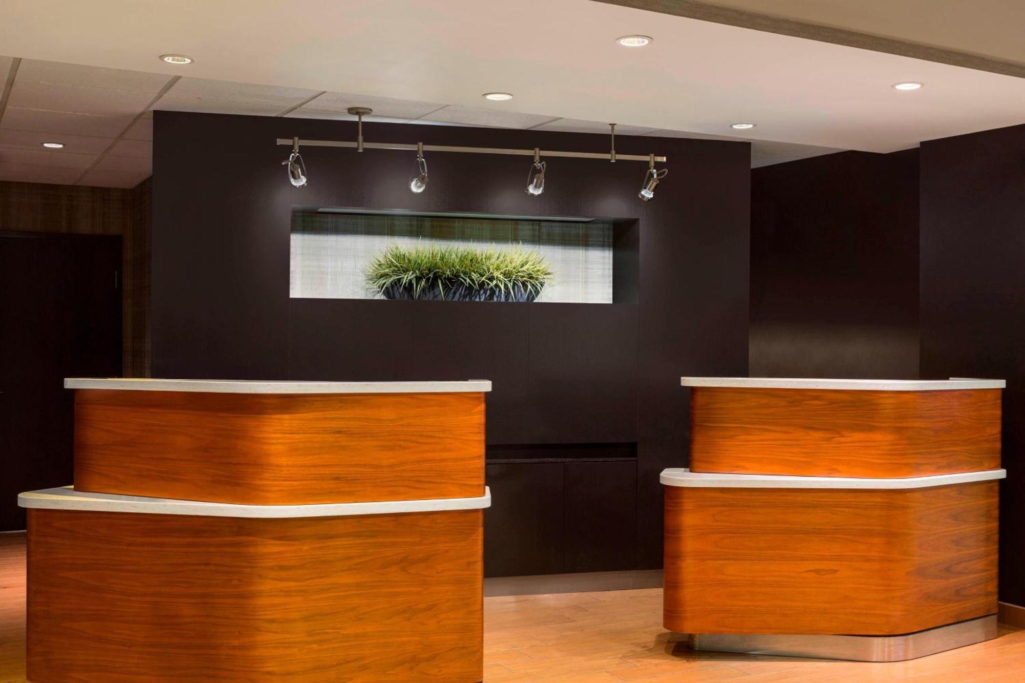 Courtyard By Marriott Champaign Hotel Luaran gambar